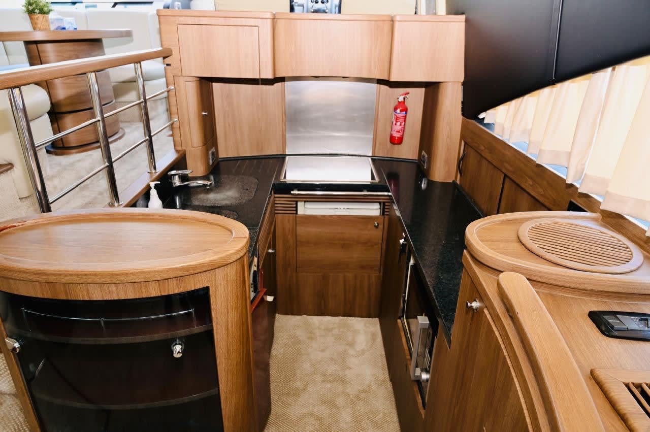 FAIRLINE 6