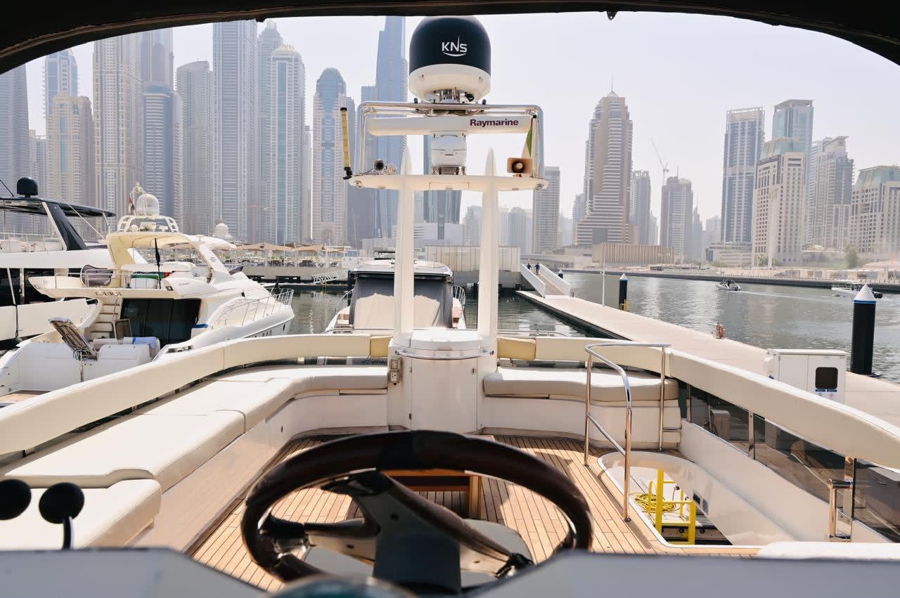 FAIRLINE 9